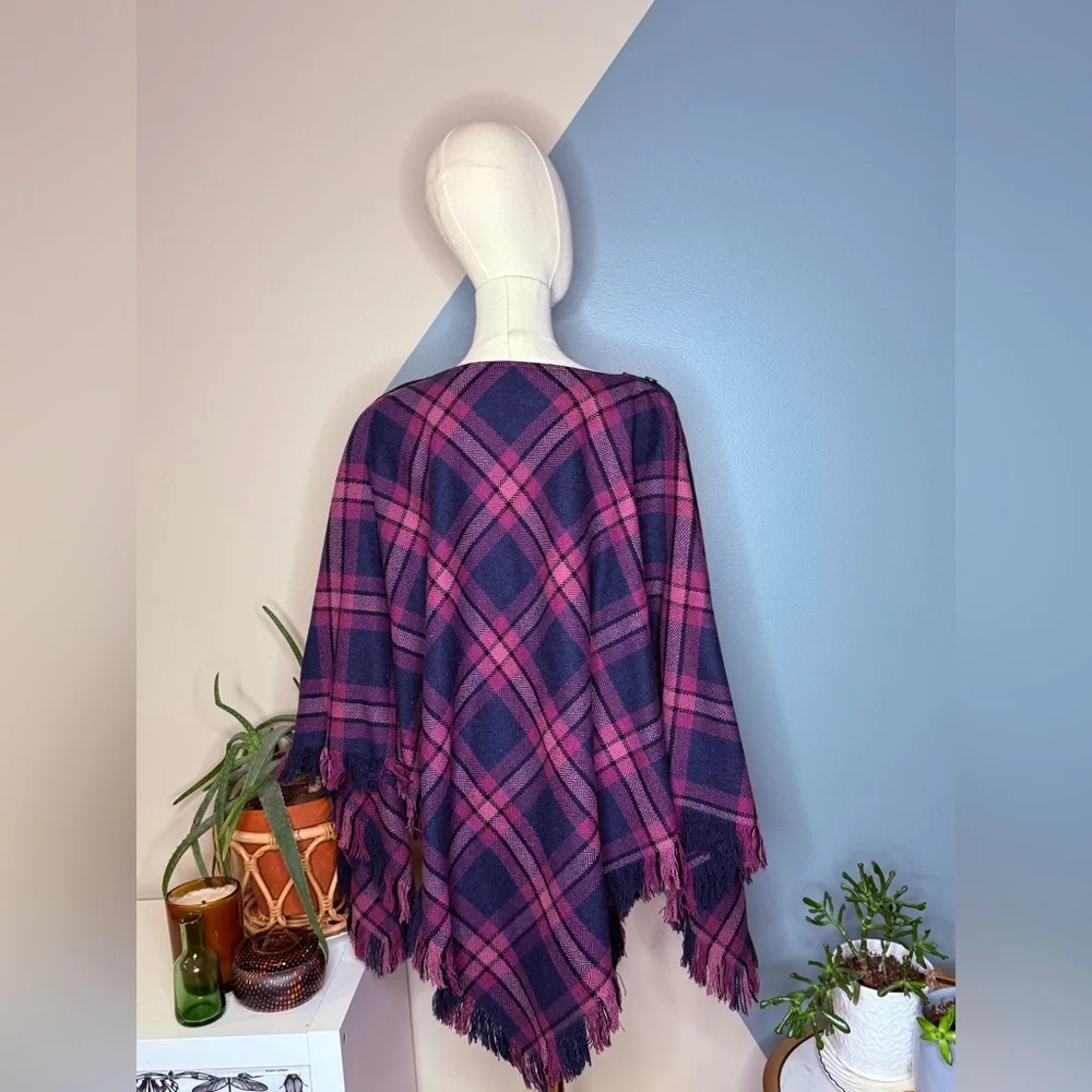 Vintage Mignorr International Wool Blend Plaid Poncho Cape Wrap Hong Kong Made - Picture 5 of 10